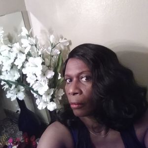 Meet your Posher, Deborah